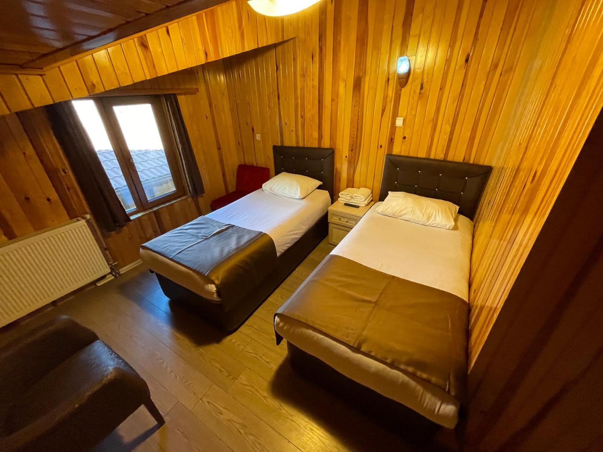 Ozkan Otel Uzungol Exterior photo